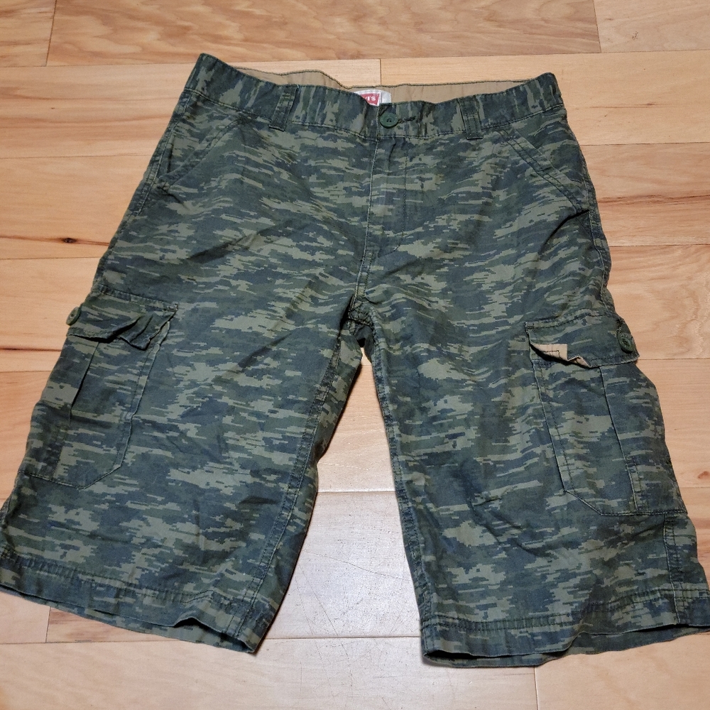 Boys Levi shorts